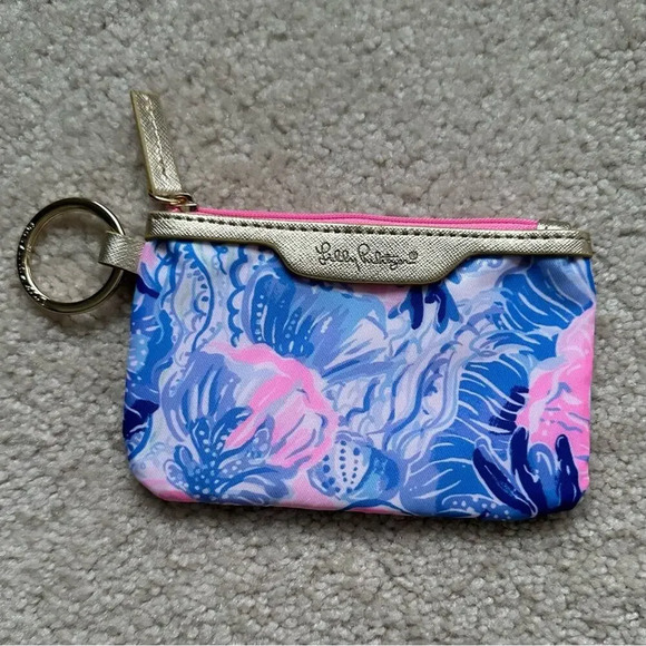 Lilly Pulitzer Zip Up Coin Wallet Seekers Pattern - Picture 1 of 4